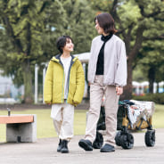 ブラック