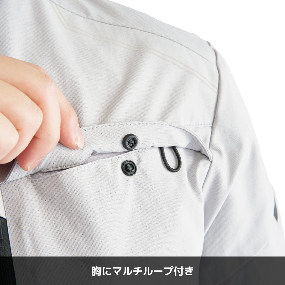 ブラック