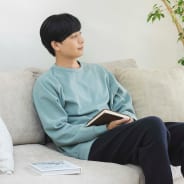ブラック