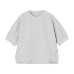 グレー